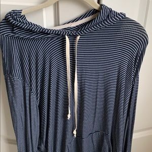 NEVER WORN Brandy Melville ONE SIZE striped hoodie